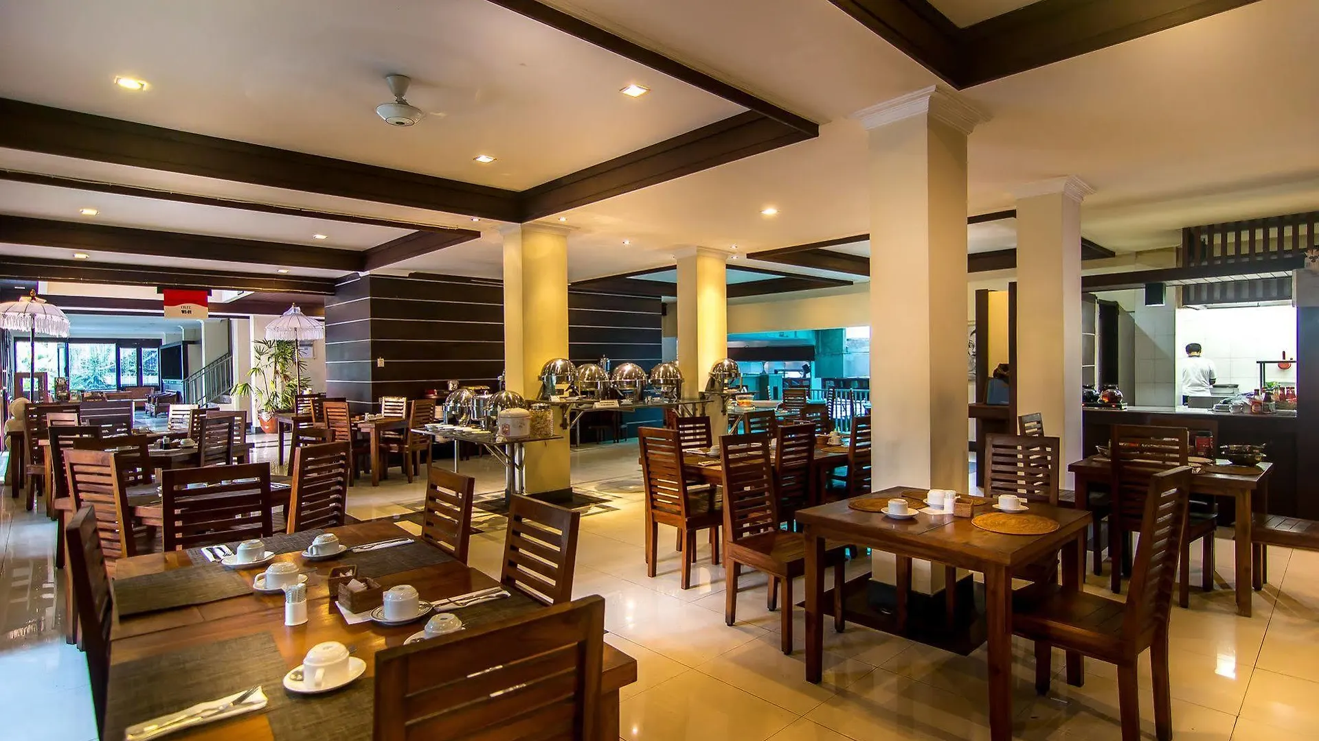 Champlung Mas Hotel Legian