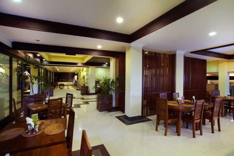 Champlung Mas Hotel Legian