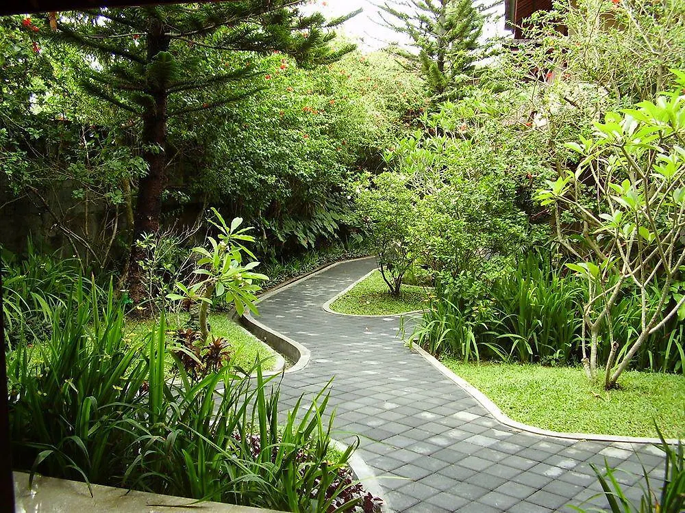 Champlung Mas Hotel Legian